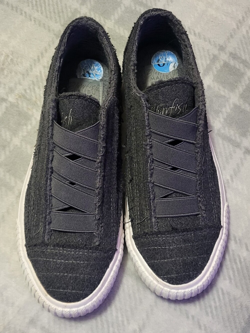 Women's Blowfish Slip-On Canvas Sneakers in Charcoal Gray Size 6.5